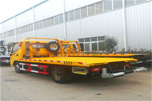 汉阳附近拖车救援搭电